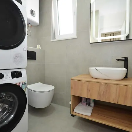 Refined And Inviting In * Канфанар