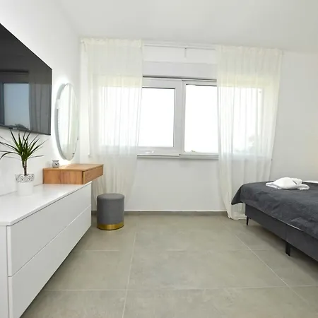 Villa Refined And Inviting In